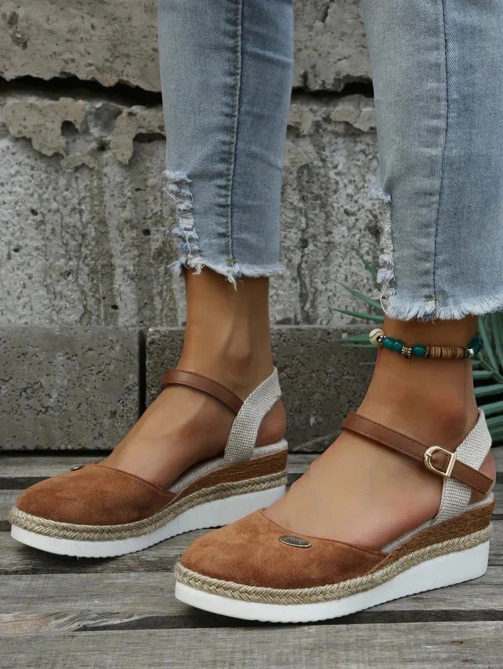 Ria Orthopedische Trendy SandalenRia Orthopedic Trendy Sandals