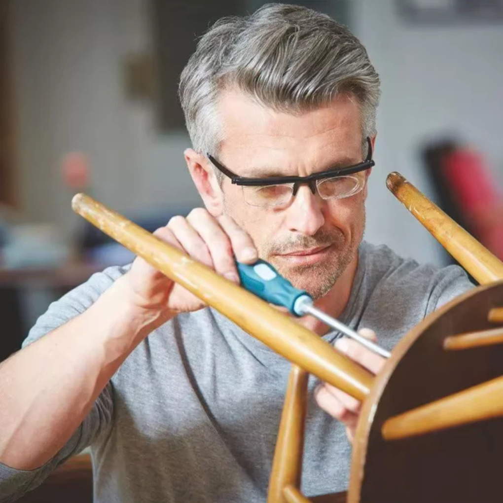 Adjustable Glasses – Self-Adjusting Lenses